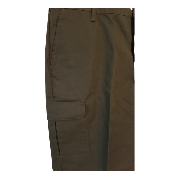 VF Imagewear Men's Cargo Green‎ Shorts Size 44R, Inseam 10 in - Picture 2 of 8